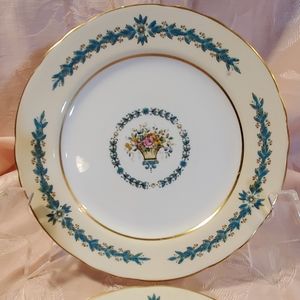 Aynsley "Cambridge" 7818 Dessert Plates set of 2